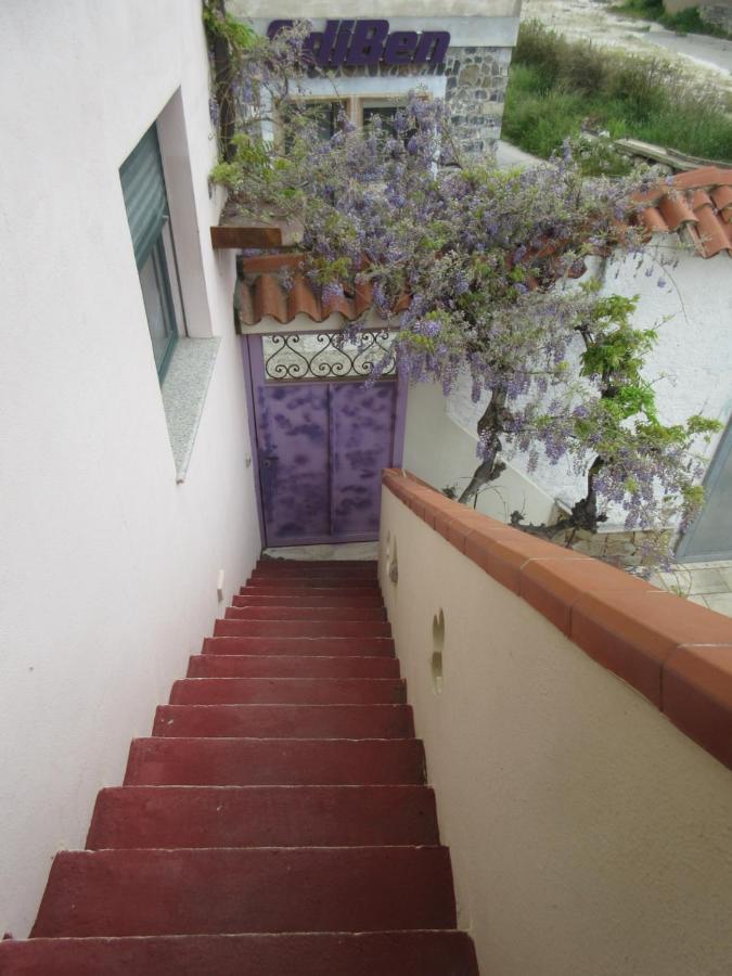 Su Pasu B&B オロゼーイ エクステリア 写真