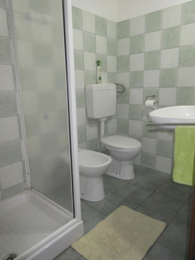 Su Pasu B&B オロゼーイ エクステリア 写真
